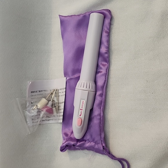 Four Piece Professional Grooming and Facial Cleansing System Set - Picture 8 of 17